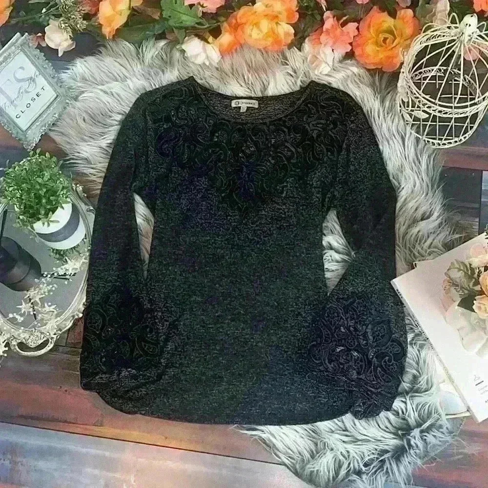 Democracy Vintage Black Lace Bell-Sleeve heathered Dark Gray and Black Top, XS